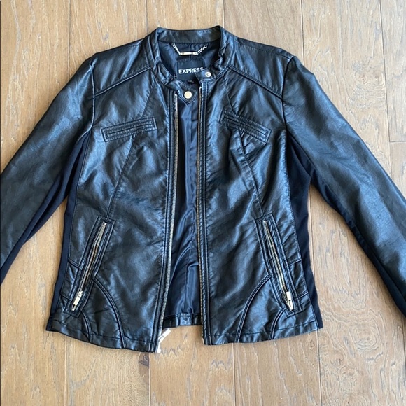 Express Jackets & Blazers - Vintage Women’s Express leather jacket